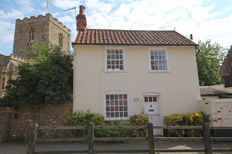 Click the photo for more details of Debenham, Suffolk