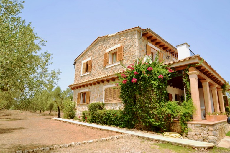 Click the photo for more details of Llubi Olive Estate, Llubi, Mallorca