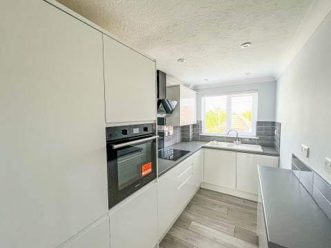 Click the photo for more details of St Martins Way, Battle, East Sussex