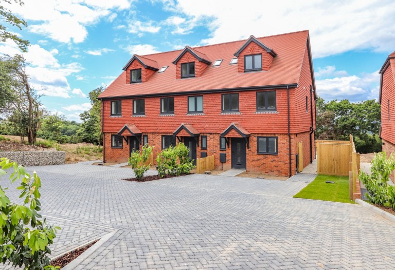 View Full Details for Bradshaw Close, Guestling, East Sussex