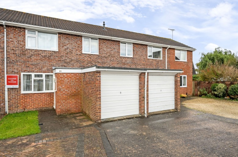 Click the photo for more details of Ruskin Drive, Warminster, Wiltshire