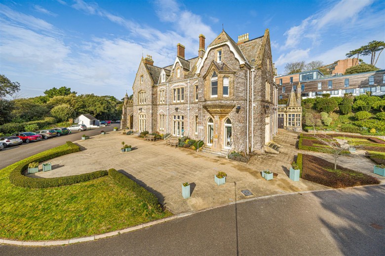 Click the photo for more details of Middle Lincombe Road, Torquay