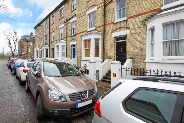 Click the photo for more details of Warkworth Terrace, Cambridge