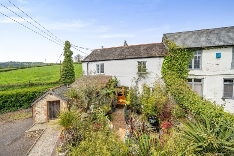 Click the photo for more details of Yarcombe, Honiton