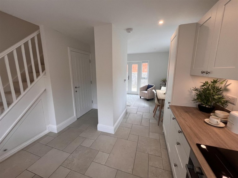 Images for 4 Crewkerne Place, Bridport