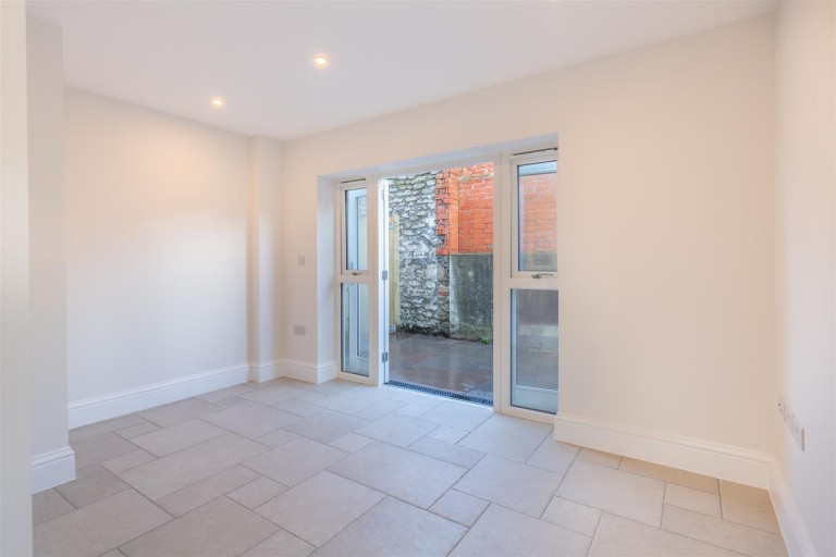 Images for 4 Crewkerne Place, Bridport