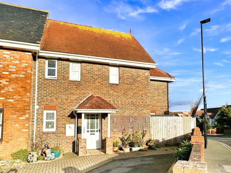 View Full Details for Totland Bay, Isle of Wight