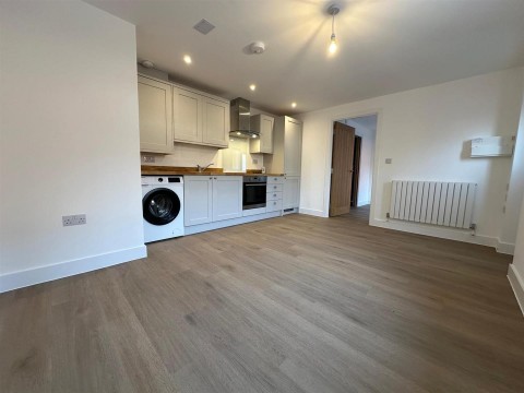 Click the photo for more details of Apartment 5, 47/48 North Bar Street, Banbury