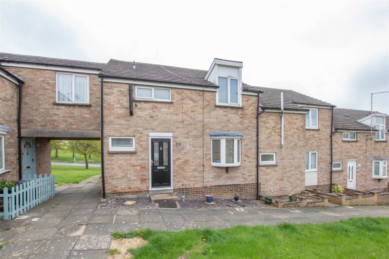 Click the photo for more details of Mildenhall Place, Haverhill