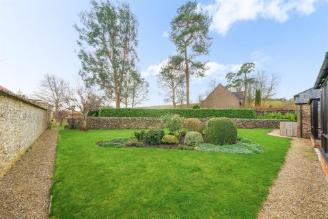 Click the photo for more details of Barton Farm, Cerne Abbas, Dorchester