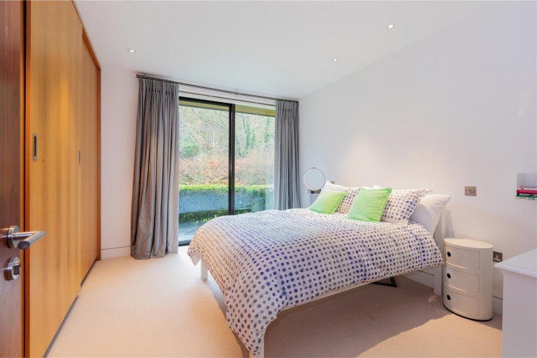 Images for Newnham Hill, Henley-On-Thames