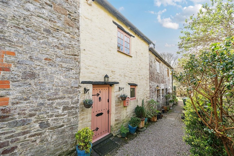 Click the photo for more details of Sherwell Court, Buckfastleigh