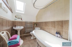 Images for Willow Cottage, Newton Harcourt, Leicestershire