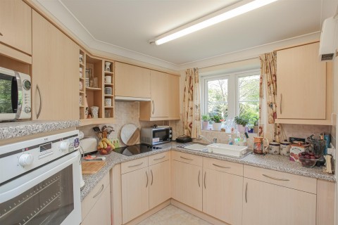 Click the photo for more details of Foxhall Court, School Lane, Banbury