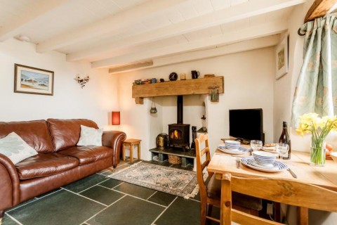 Click the photo for more details of Talland Hill, Polperro, Looe