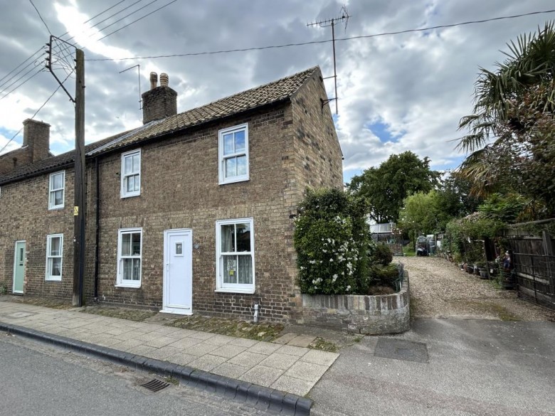 Click the photo for more details of Main Street, Little Downham, Ely