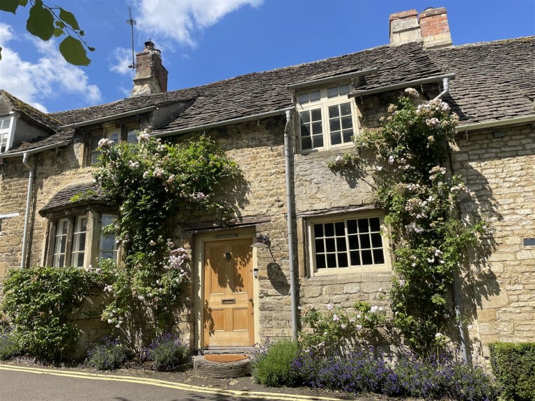 View Full Details for Burford, Oxfordshire