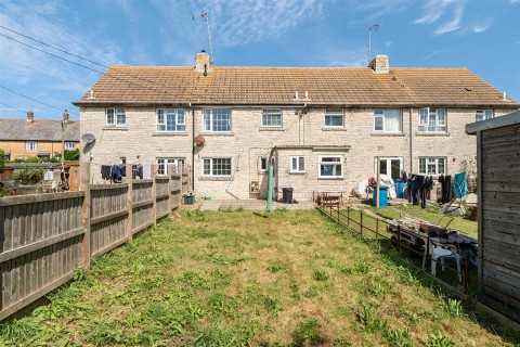 Click the photo for more details of South Annings, Burton Bradstock, Bridport