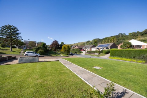 Click the photo for more details of Lansdown Gardens, Chillerton, Newport