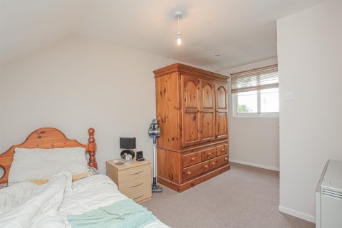 Click the photo for more details of Manor Road, Great Bourton