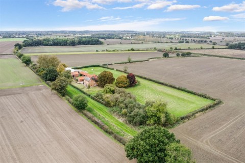 Click the photo for more details of Grococks Farm, Aubourn