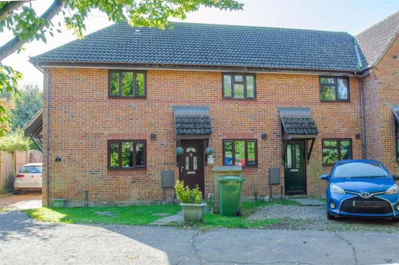 Click the photo for more details of Hay Close, Balsham, Cambridge