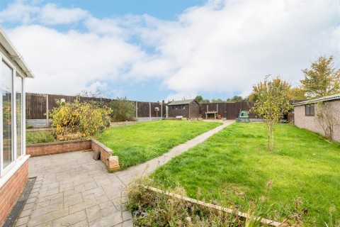 Click the photo for more details of Hawthorn Avenue, Netherseal, DE12