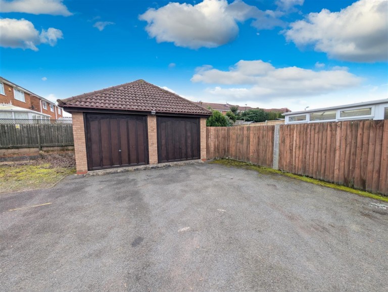 Images for Martins Drive, Atherstone, CV9