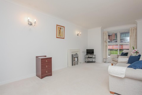 Click the photo for more details of Chamberlaine Court, Spiceball Park Road, Banbury