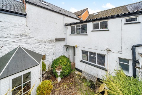 Click the photo for more details of 23 Fore Street, Dulverton