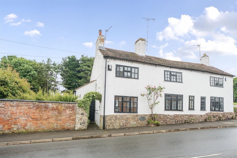 Click the photo for more details of Main Street, Dunton Bassett, Lutterworth, LE17