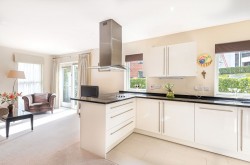 Images for Wispers Lane, Haslemere, GU27