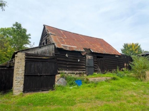 Click the photo for more details of Mortimers Cross, Leominster, Herefordshire