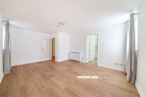Click the photo for more details of Winery Lane, Kingston Upon Thames, KT1