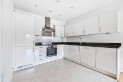 Images for Needham Court, Blagrove Road, Teddington, TW11