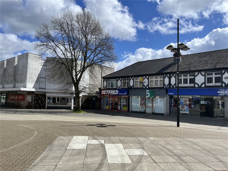 Click the photo for more details of Bitterne Road, Bitterne Village, Southampton, Hampshire, SO18