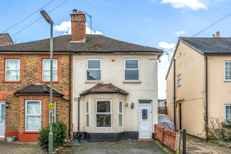 Click the photo for more details of Victoria Road, Addlestone, KT15