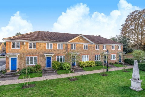 Hungerford Square, Weybridge, KT13