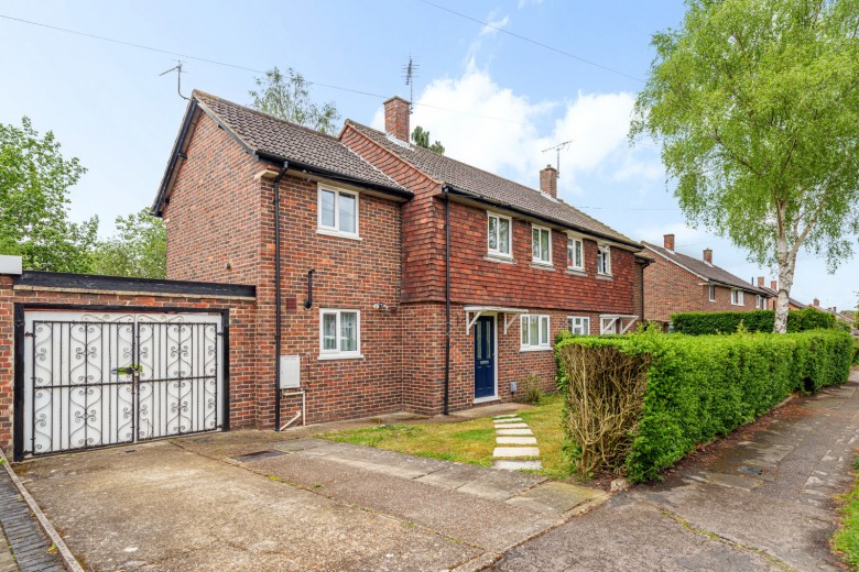 Click the photo for more details of Laburnum Road, Woking, Surrey, GU22