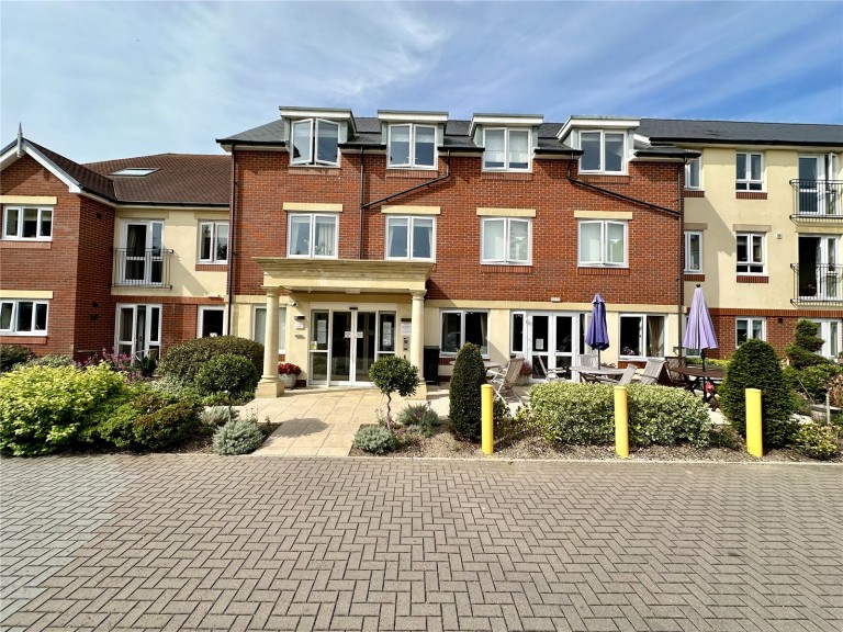 View Full Details for Highcliffe On Sea, Christchurch, Dorset