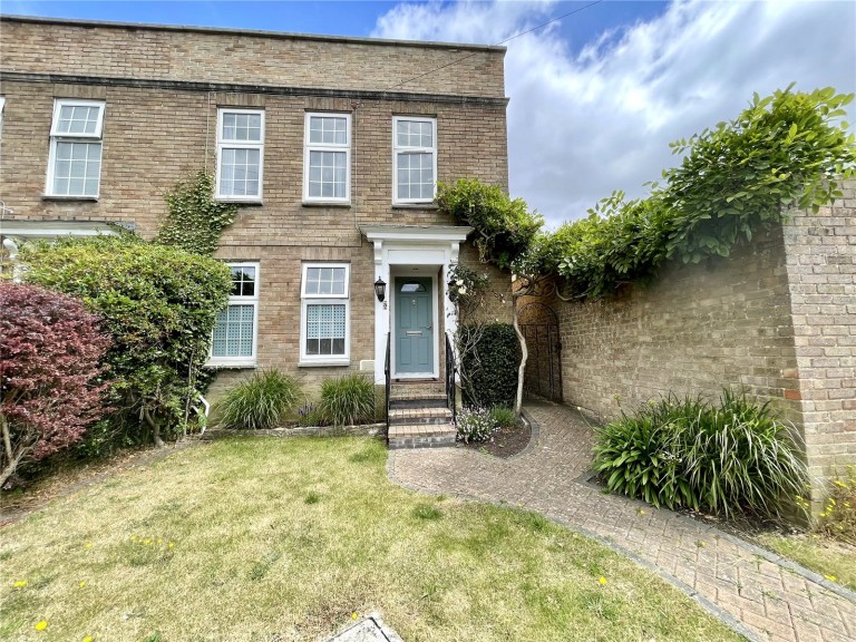 View Full Details for Highcliffe On Sea, Christchurch, Dorset