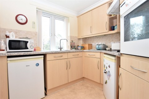 Click the photo for more details of Rymans Court, Didcot, Oxfordshire, OX11