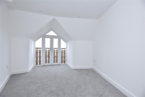 Click the photo for more details of Broadway, Didcot, Oxfordshire, OX11