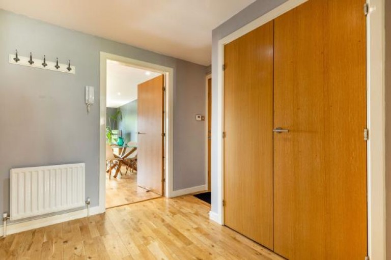 Images for Flat 1/2, Great Dovehill, Glasgow City Centre