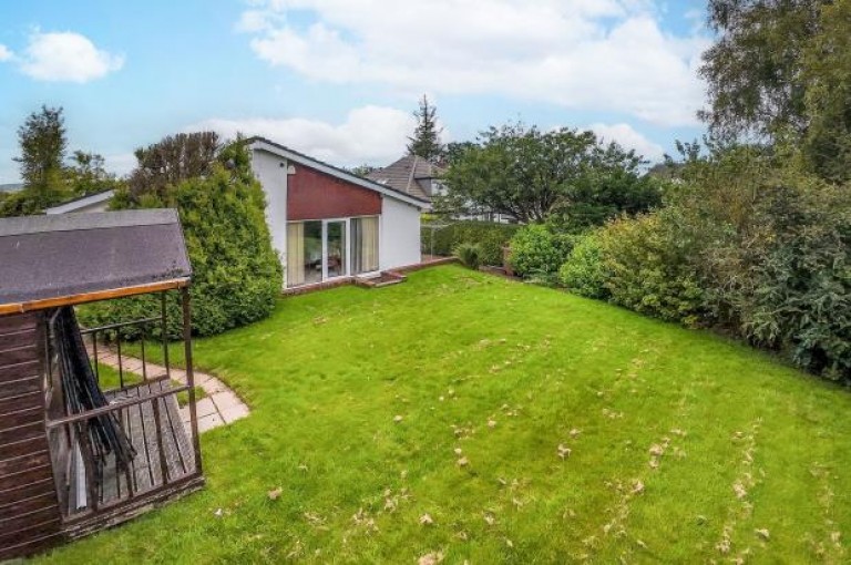 Images for 11D, Maunsheugh Road, Fenwick, East Ayrshire