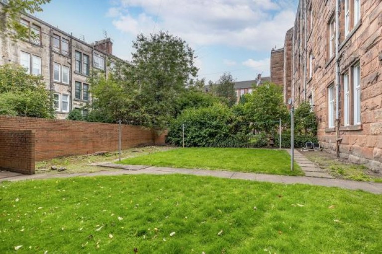 Images for Flat 2/2, Golfhill Drive, Dennistoun, Glasgow City