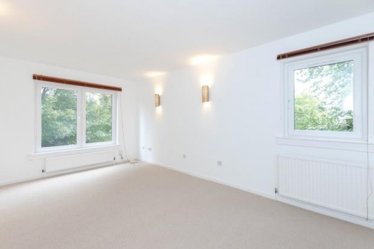 Images for Flat 4, Pentland Terrace, Comiston, Edinburgh