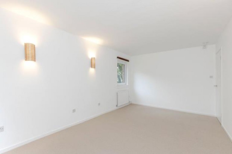 Images for Flat 4, Pentland Terrace, Comiston, Edinburgh