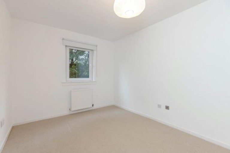 Images for Flat 4, Pentland Terrace, Comiston, Edinburgh