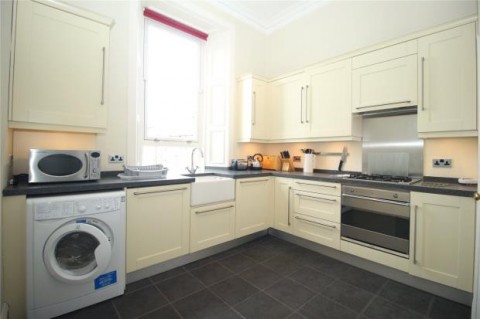 Click the photo for more details of Flat 2, Learmonth Gardens, Comely Bank, Edinburgh